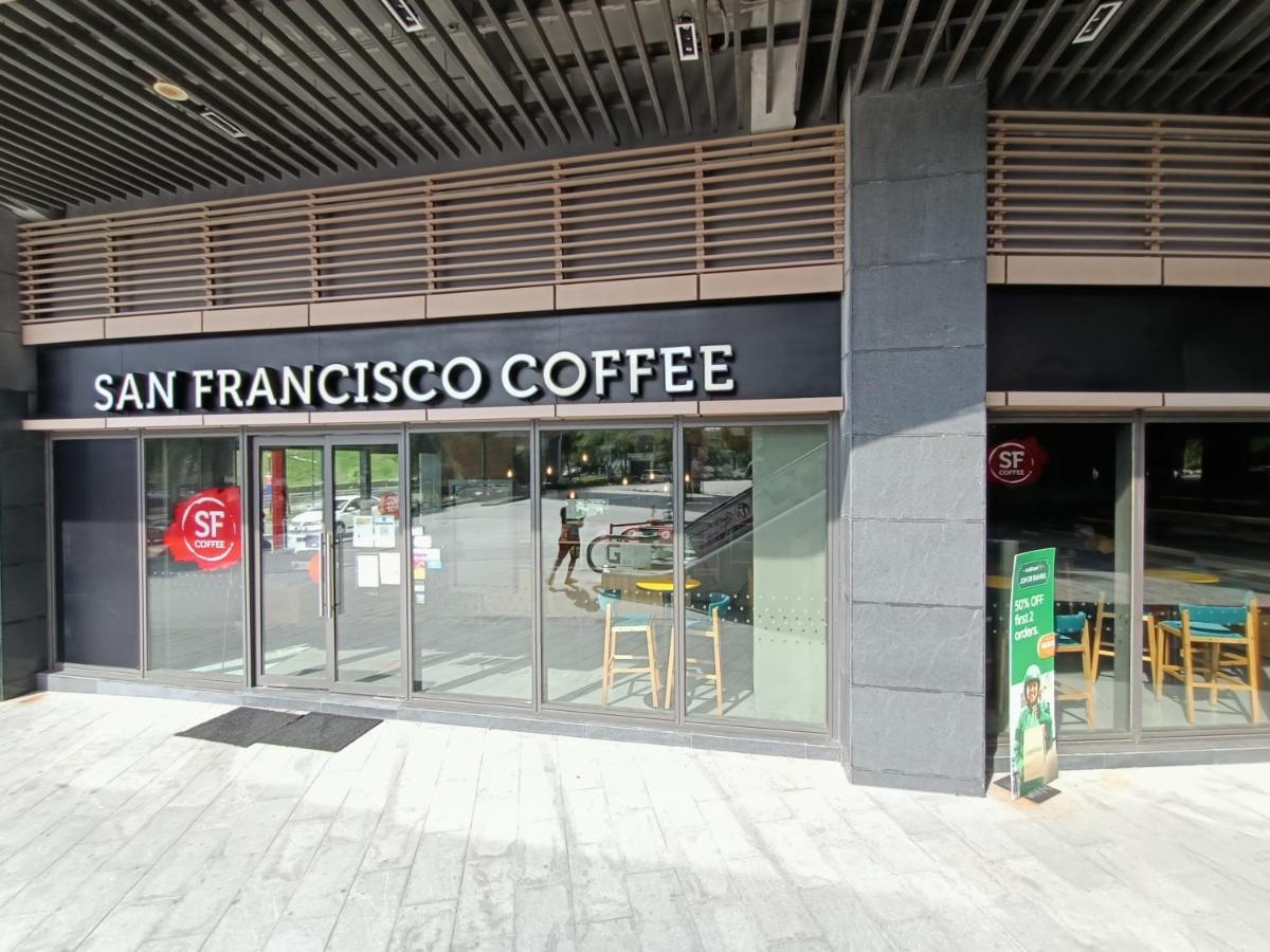 R&F Princess Cove Premium Homestay Famaily جوهر بهرو المظهر الخارجي الصورة