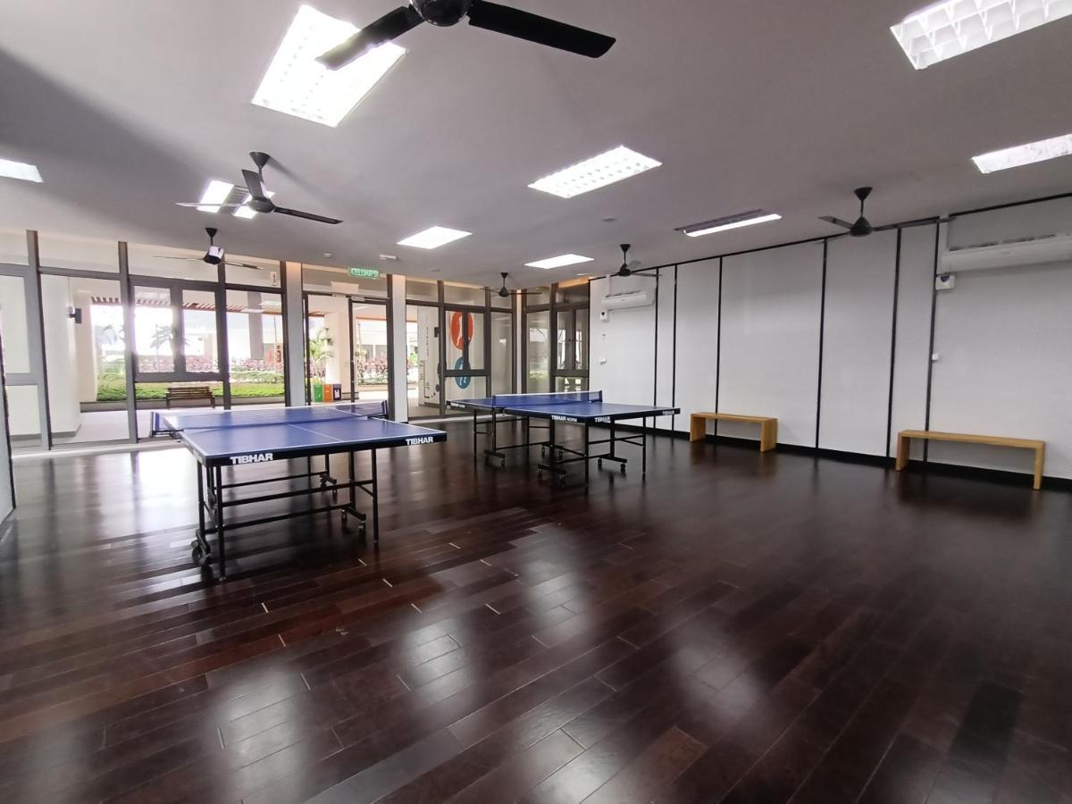 R&F Princess Cove Premium Homestay Famaily جوهر بهرو المظهر الخارجي الصورة