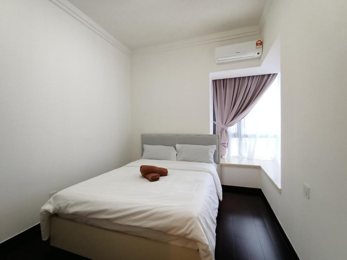 R&F Princess Cove Premium Homestay Famaily جوهر بهرو المظهر الخارجي الصورة